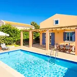 Antigoni House Villa *