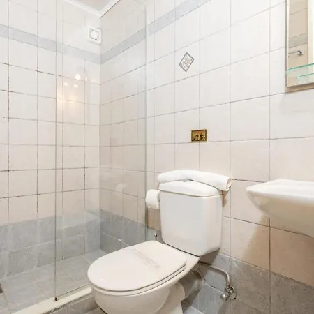 Βίλα Antigoni House *